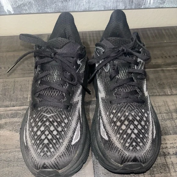 Hoka Clifton 9 women's training shoe SZ 6 - Picture 5 of 12